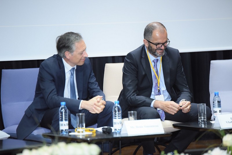 Organization of the third Forum on Oil and Gas
